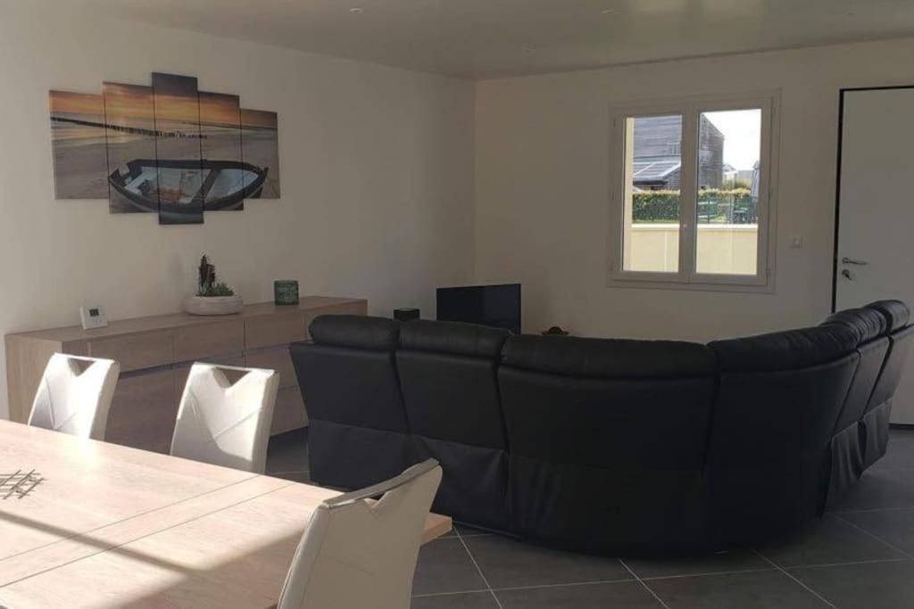 Holiday home Maison Neuve Proche De La *